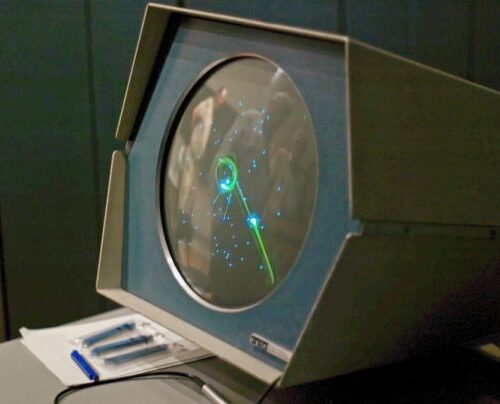 Spacewar-PDP-1-20070512-e1539437540897